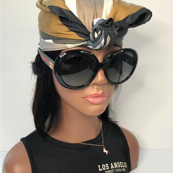 New- 💯 GUCCI GG0712S-001 GUCCI OVERSIZED SUNGLASSES WITH WEB TEMPLE - Picture 7 of 14